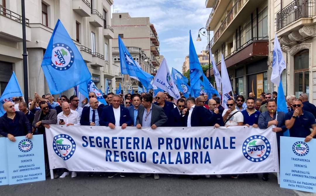 Siulp e Siap rivendicano più sicurezza, mezzi e risorse. Sit-in 4 Ottobre 2024